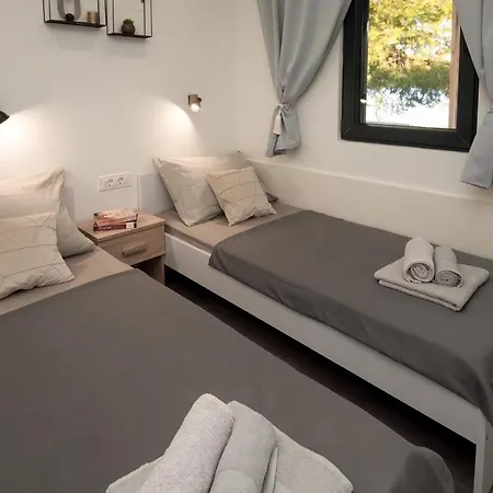 Beachfront Bliss - Vortex4bb Daire