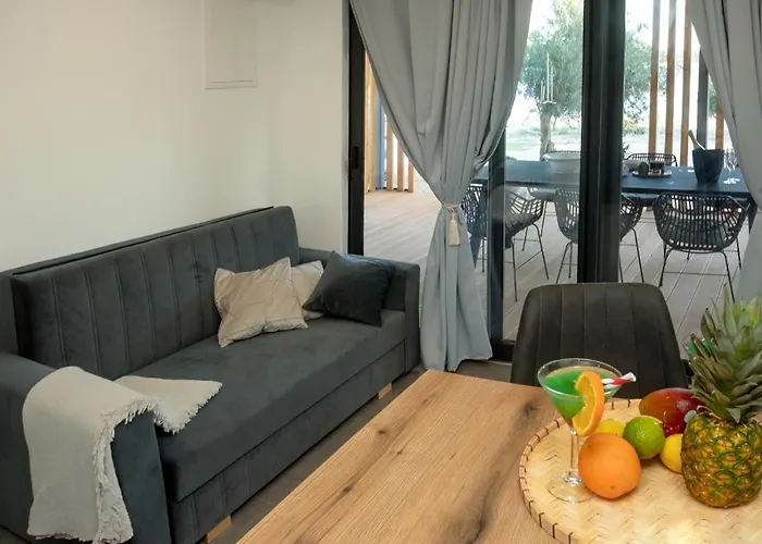 Beachfront Bliss - Vortex4bb * Tisno