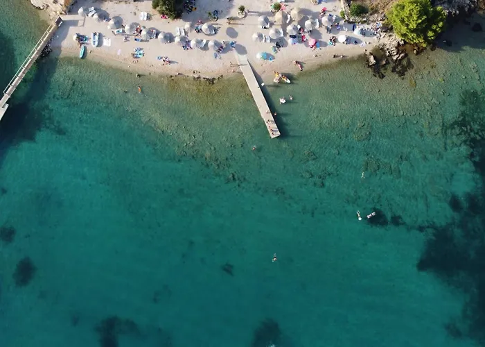 Beachfront Bliss - Vortex4bb 公寓 *